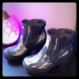 EUC Hunter Marbled-Color 3.5 Heels Size 8-8.5